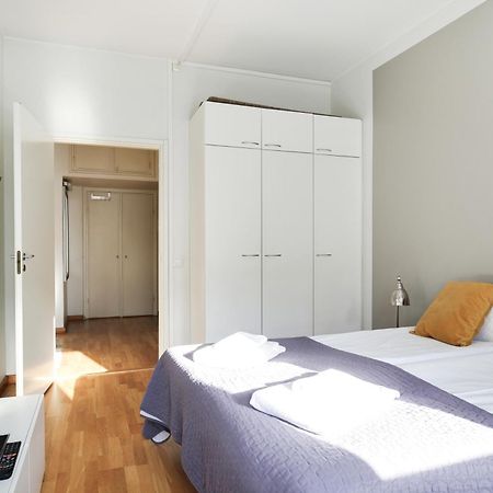 Kotimaailma Apartments Kamppi - 2Br For 4 Persons Helsinki Kültér fotó
